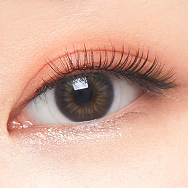 juana gray eye Juana Gray - Image 1