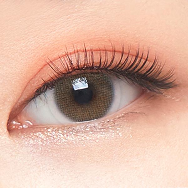 rita gray eye Rita Gray - Image 1